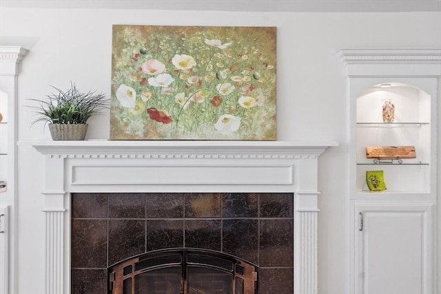 2 Pomfret Rd, Chelmsford, MA 01824 - detailed view of a tile fireplace