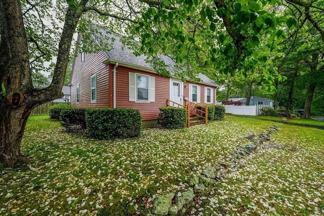 58 Huntington Ave, Dartmouth, MA 02747 - view of front of property featuring roof with shingles