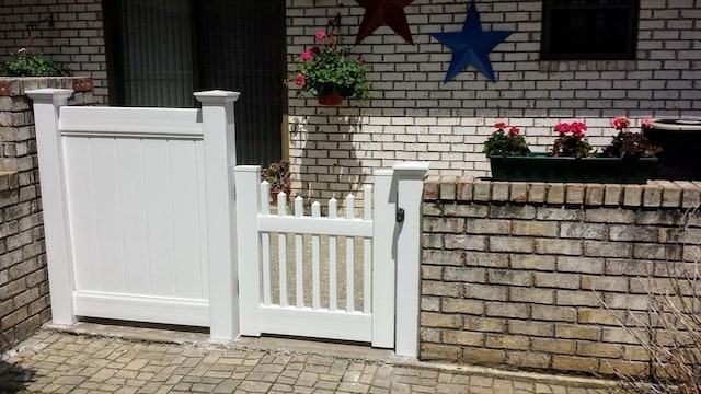 56 Granby Hts Unit 56, Granby, MA 01033 - gate with cooling unit