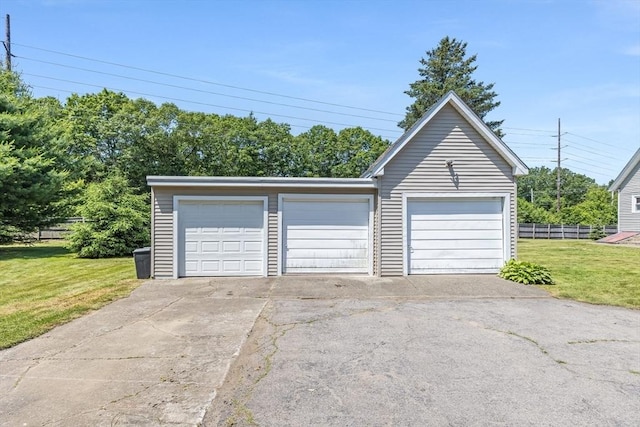 514 W Britannia St, Taunton, MA 02780 - view of detached garage
