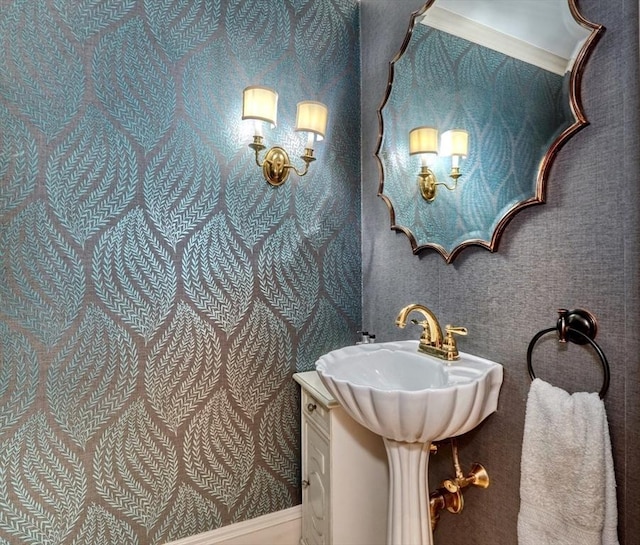 10 Sheffield Rd, Winchester, MA 01890 - view of bathroom