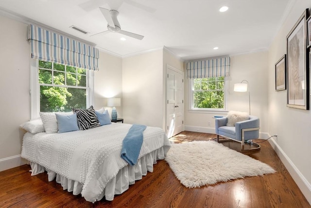 bedroom featuring baseboards, visible vents, dark wood-style flooring, and recessed lighting