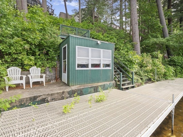34 Lake Shore Dr S, Westford, MA 01886 - deck with stairway
