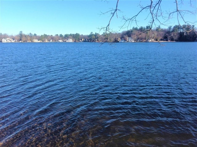 34 Lake Shore Dr S, Westford, MA 01886 - water view