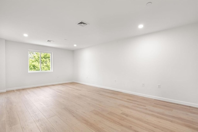 64 Willard St Unit 408, Quincy, MA 02169 - unfurnished room featuring light wood-type flooring and recessed lighting