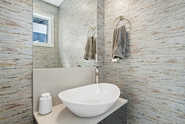 62 Pearl Unit 62, Cambridge, MA 02139 - bathroom featuring a sink