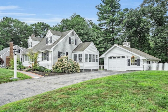 new england style home with a front lawn