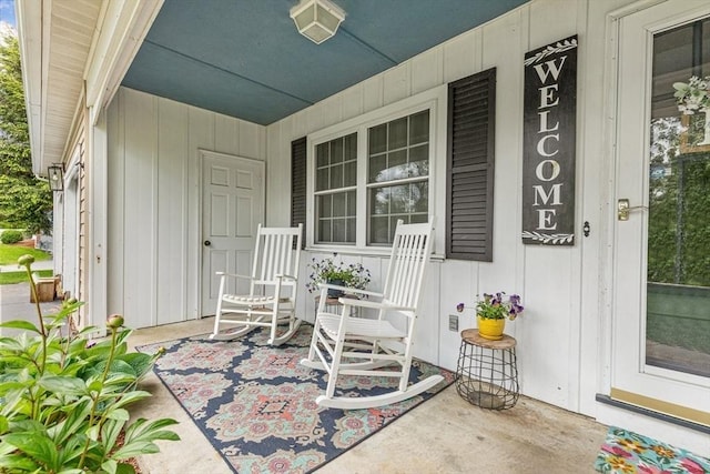 15 Bunny Ln, Brooklyn, CT 06234 - view of covered porch