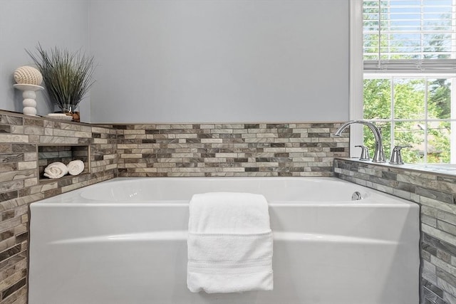 33 N Shore Rd, Westminster, MA 01473 - full bathroom with a bath