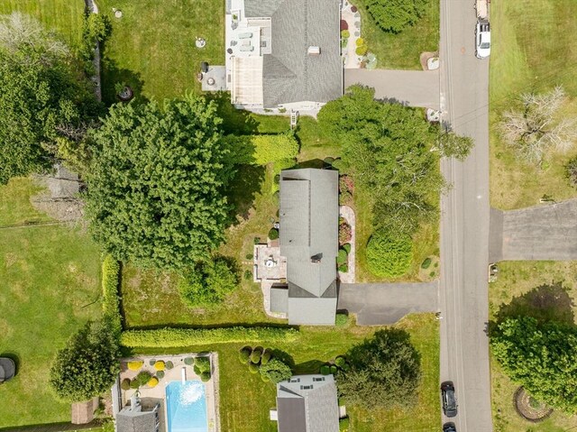 169 Mountainview Rd, East Longmeadow, MA 01028 - aerial view of a pool area