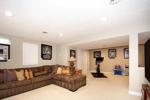 living area with carpet floors, recessed lighting, and baseboards