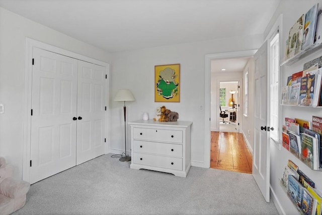 6 Shannon Cir, Westford, MA 01886 - bedroom featuring carpet floors, a closet, and baseboards