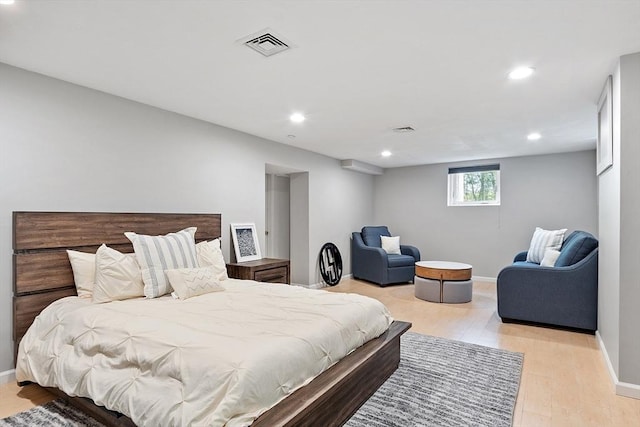 31 Alford Cir, Concord, MA 01742 - bedroom featuring light wood-style floors, recessed lighting, and baseboards