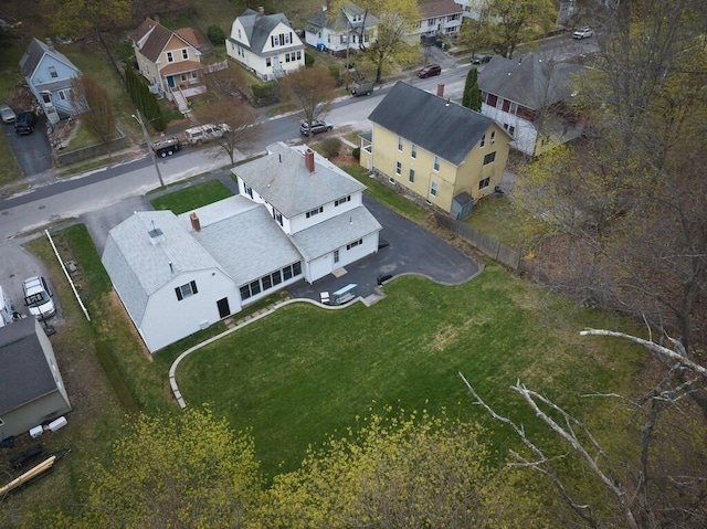 birds eye view of property featuring a residential view