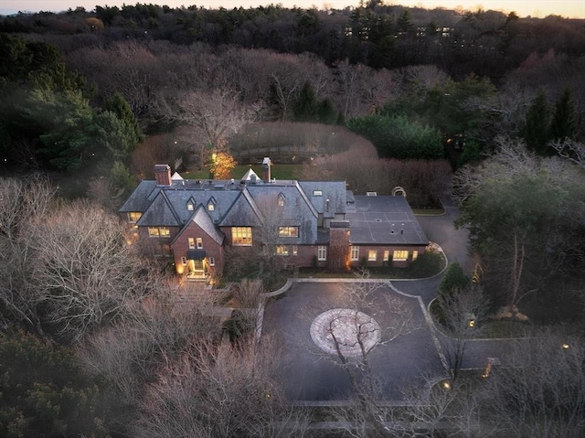 view of aerial view at dusk