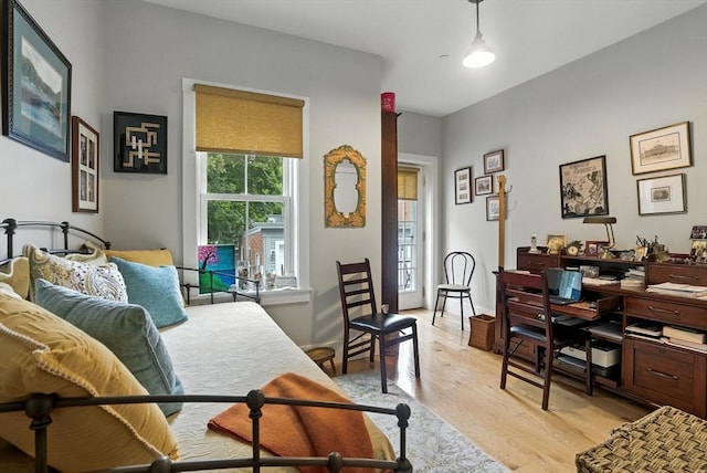132 High St Unit B, Newburyport, MA 01950 - office space with light wood-style flooring