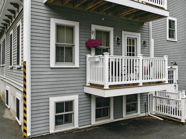 132 High St Unit B, Newburyport, MA 01950 - view of porch