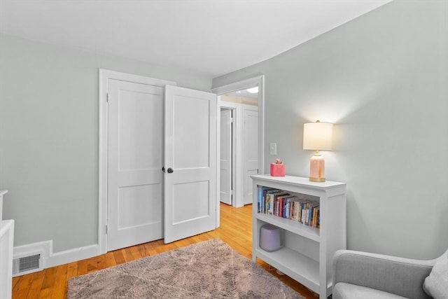 9 Oak St, Wayland, MA 01778 - living area with wood finished floors and baseboards