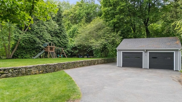 9 Oak St, Wayland, MA 01778 - view of detached garage