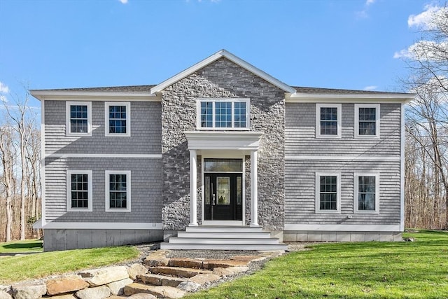 3 Toronto Ave, Gloucester, MA 01930 - shingle-style home with a front yard and entry steps