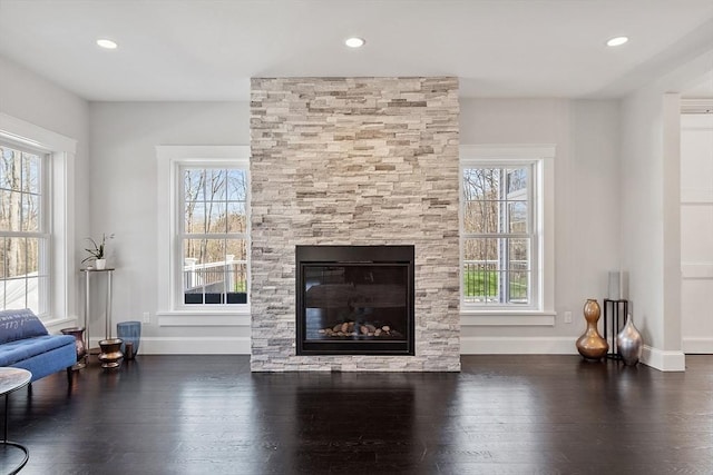 3 Toronto Ave, Gloucester, MA 01930 - living room with healthy amount of natural light, a fireplace, hardwood / wood-style floors, baseboards, and recessed lighting