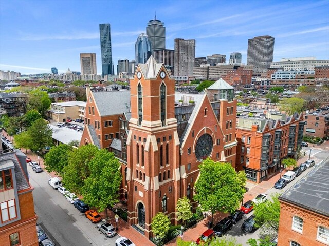 drone / aerial view of a skyline view