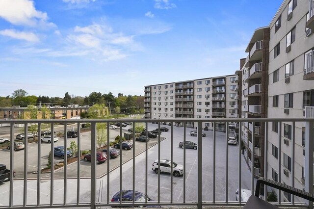 131 Coolidge Ave Unit 422, Watertown, MA 02472 - view of balcony