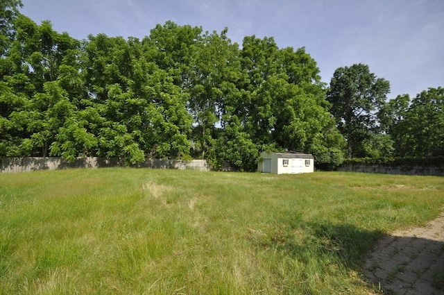 446 Elm St, East Bridgewater, MA 02333 - view of yard with a storage shed