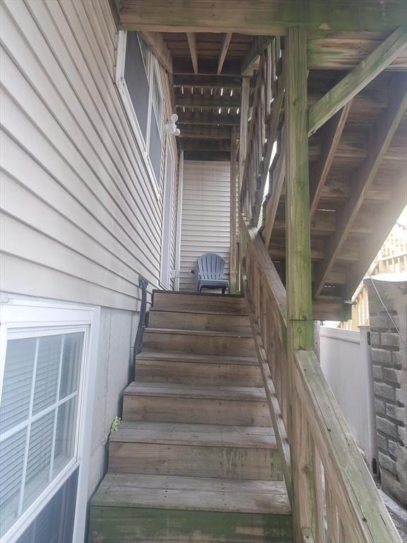 279-279A Dorchester St, Boston, MA 02127 - view of stairs