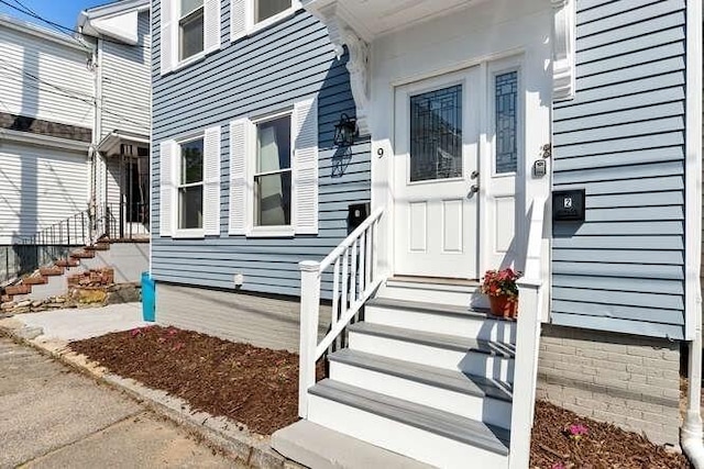 9 Foster St Unit 2, Gloucester, MA 01930 - doorway to property