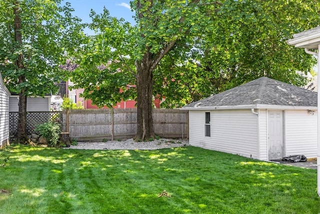 8 Nicholl St, Quincy, MA 02169 - view of yard
