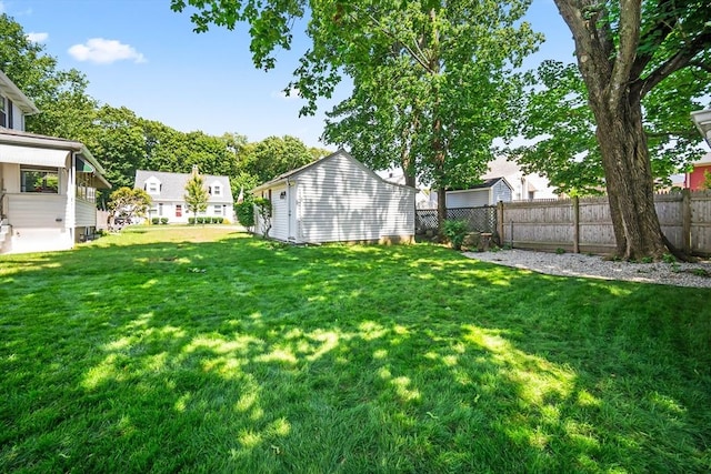 8 Nicholl St, Quincy, MA 02169 - view of yard with an outbuilding