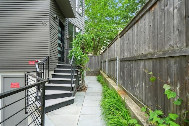 95 Kirkland St Unit 95, Cambridge, MA 02138 - view of patio