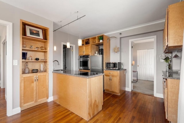kitchen featuring a sink, a peninsula, stainless steel appliances, open shelves, and dark wood-type flooring