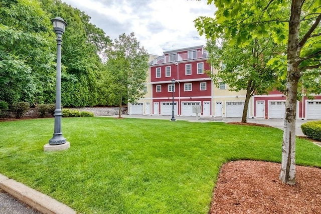 40 Brattle Unit 14, Arlington, MA 02476 - view of front of property with a front lawn