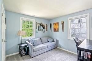 84 E Ave, Lowell, MA 01854 - office with baseboards