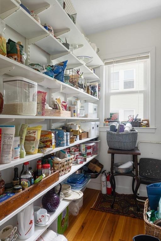 50-52 Chilton St, Cambridge, MA 02138 - view of pantry