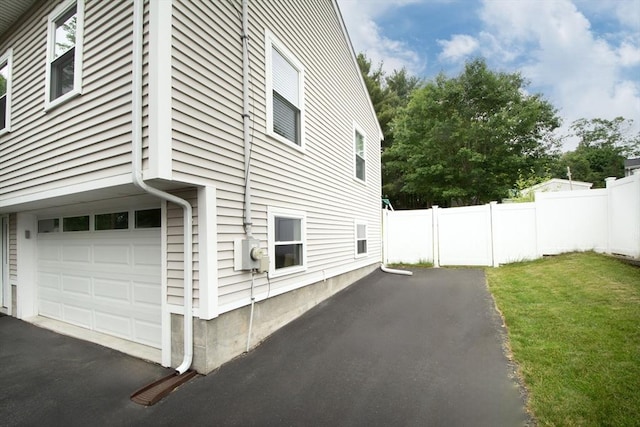 215 Alida Rd, Braintree, MA 02184 - view of side of property with asphalt driveway