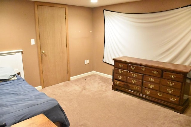 view of carpeted bedroom