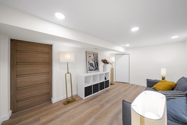 25 Day St, Newton, MA 02466 - sitting room featuring light wood-style flooring, baseboards, and recessed lighting