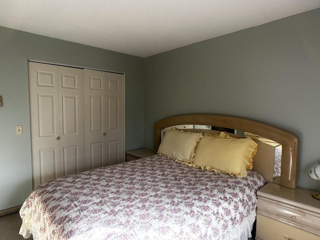 bedroom with a closet