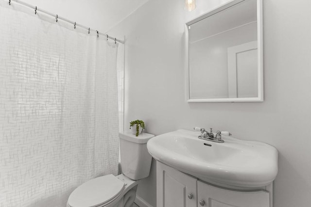 31 Webster St, Randolph, MA 02368 - bathroom featuring toilet, a shower with shower curtain, and vanity