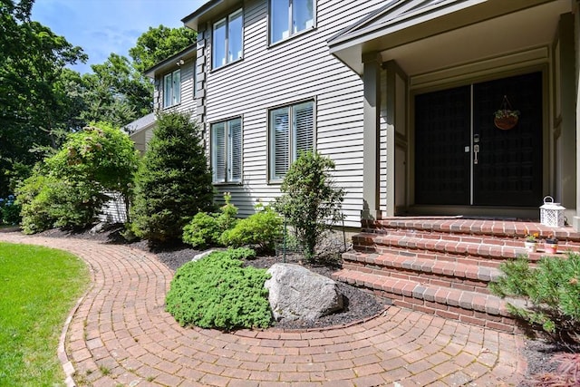 28 Smithshire Ests, Andover, MA 01810 - entrance to property