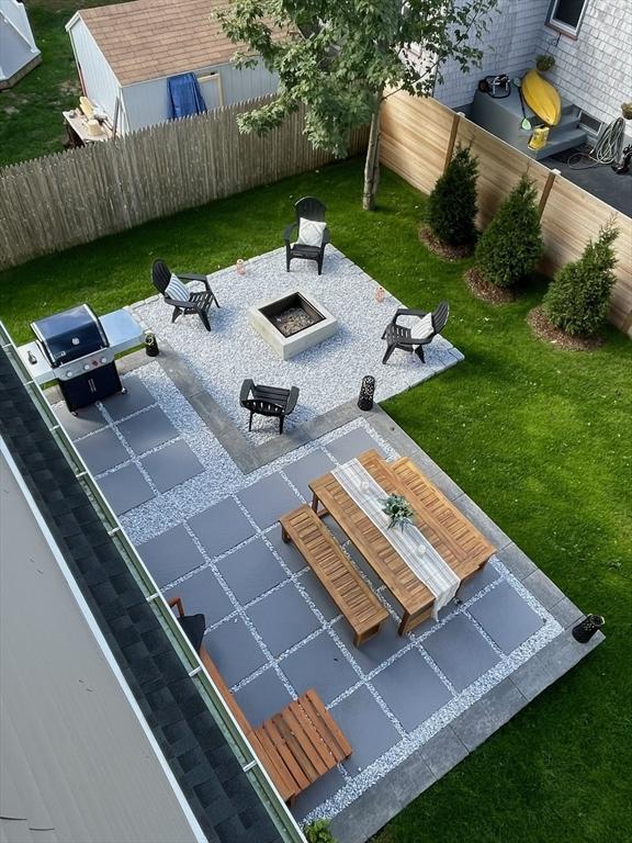 drone / aerial view