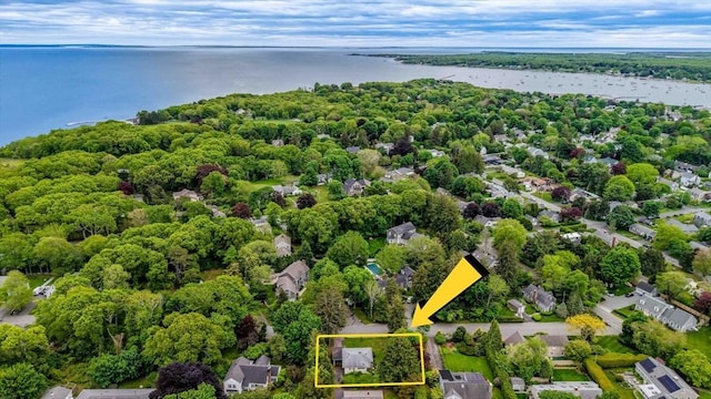 16 Stoneledge Rd, Dartmouth, MA 02748 - aerial overview of property's location featuring a nearby body of water and property parcel outlined