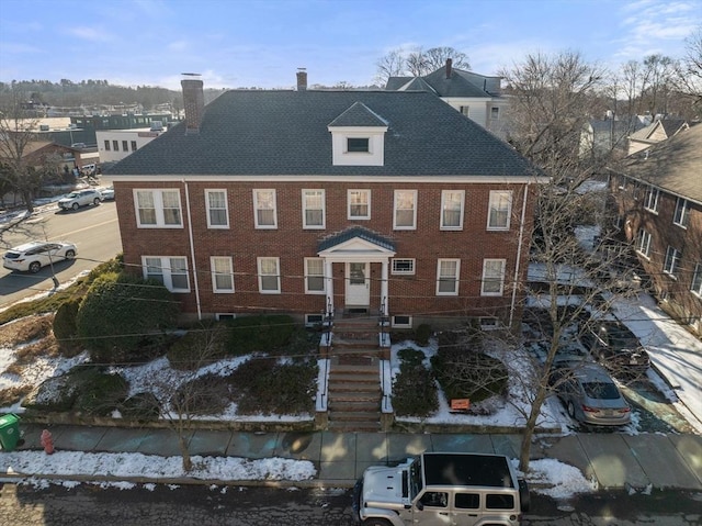 view of front facade