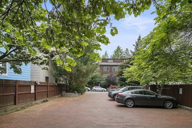 432 Norfolk St Unit 3B, Somerville, MA 02143 - view of decorative road