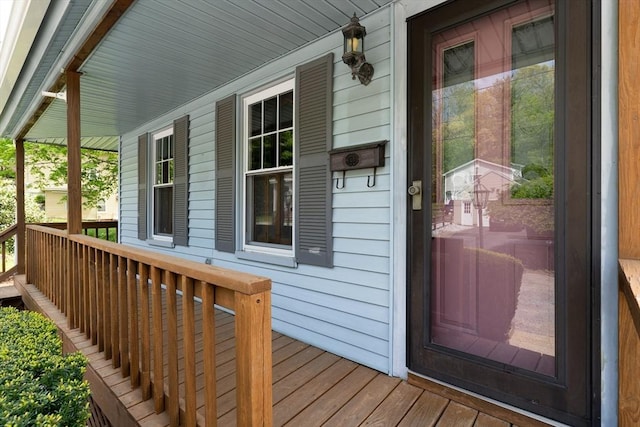 deck with covered porch