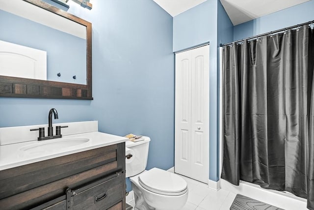 full bathroom with toilet, tile patterned floors, a shower with shower curtain, and vanity