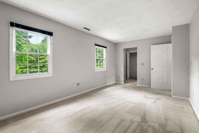 20 Ipswich Woods Dr Unit 20, Ipswich, MA 01938 - unfurnished bedroom featuring baseboards and light colored carpet